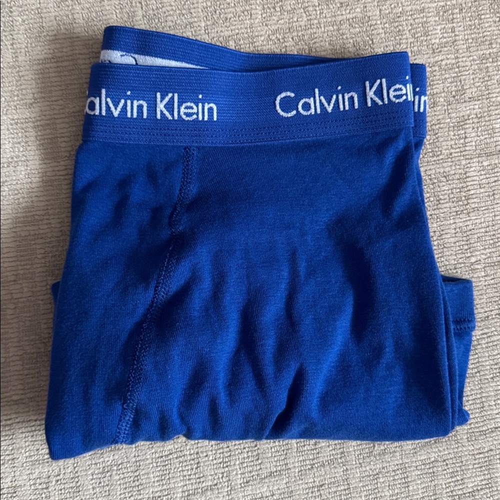 Calvin Klein Men's Royal Blue Boxer Briefs, Medium - Picture 4 of 4